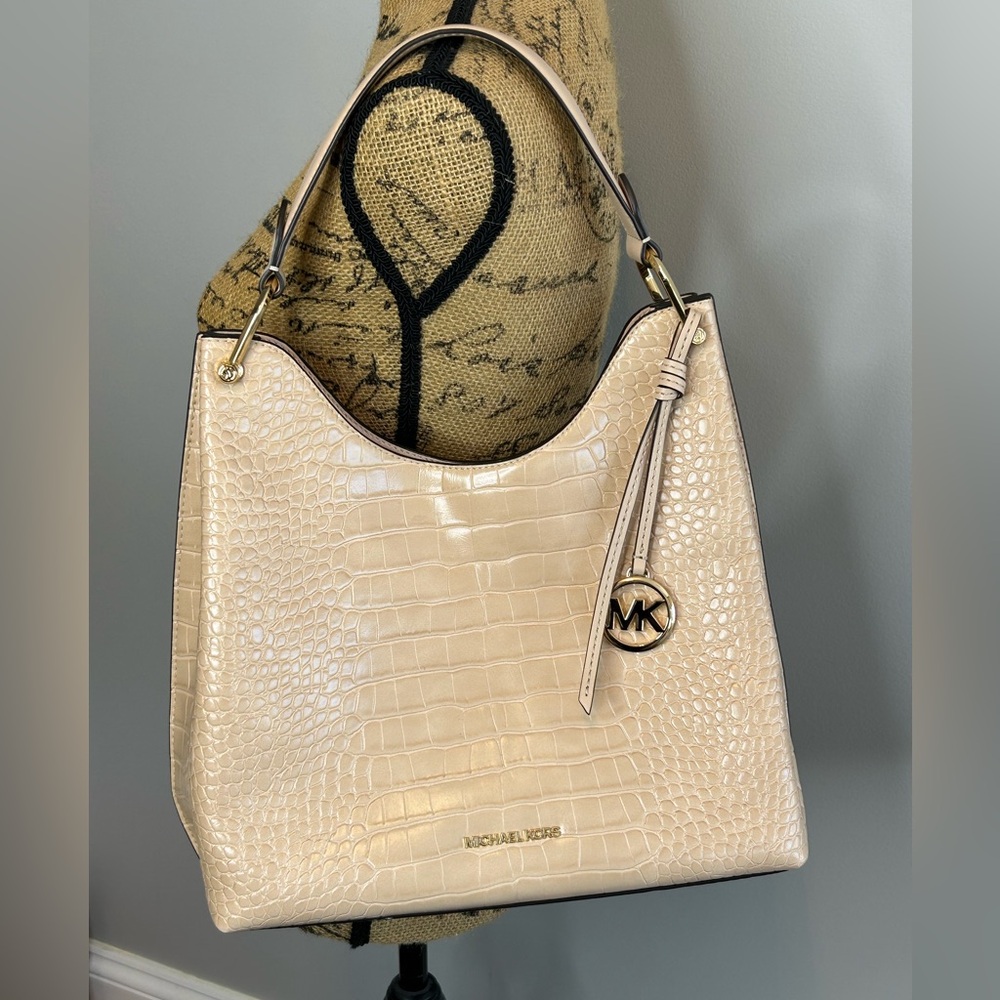 NEW Michael Kors Buff Joan Large Slouchy Shoulder Bag Embossed Crocodile